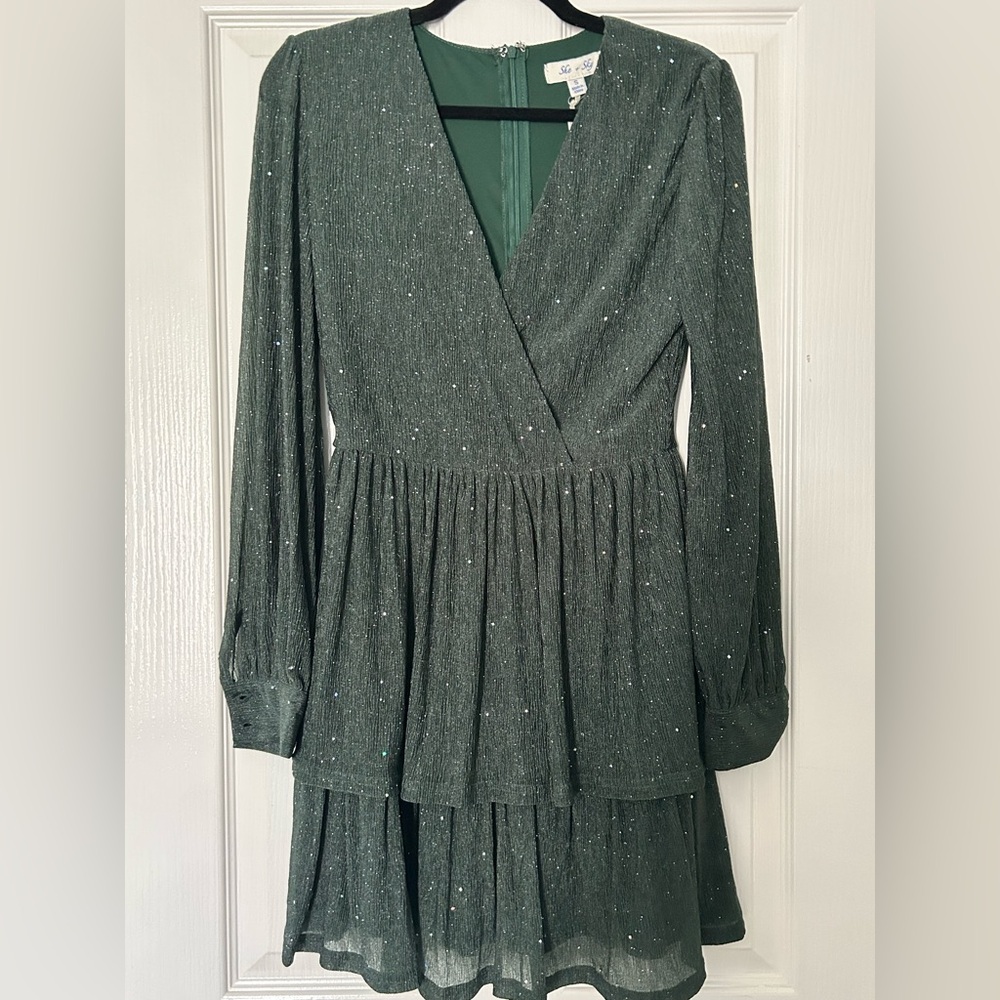 Elegant Green Long Sleeve Dress